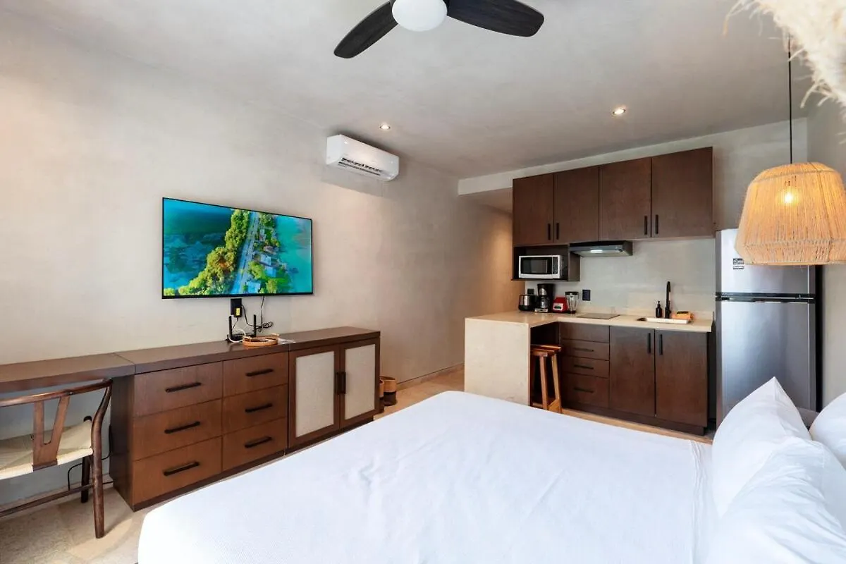 New Bamboo Bakal 2 Pool And Relaxation Daire Tulum